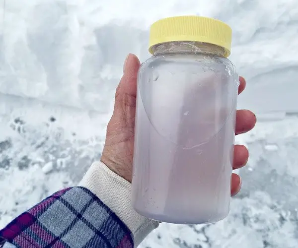 How much salt to stop water freezing
