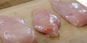 How Many Chicken Breasts Are In A Pound?