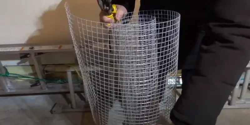 How To Cut Heavy Duty Chicken Wire Mesh
